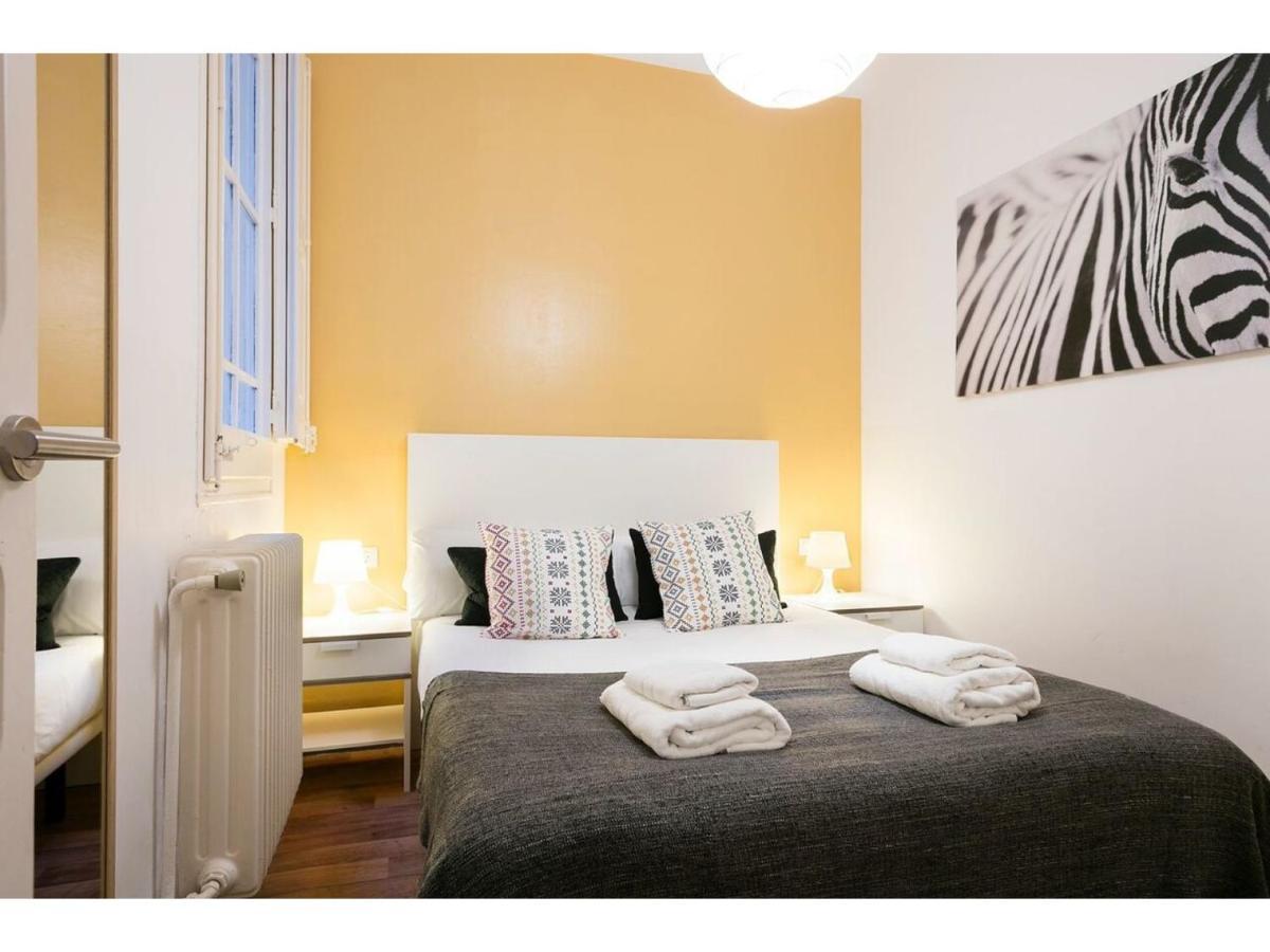 Stay U-Nique Apartments Napols I Barcelona Ngoại thất bức ảnh